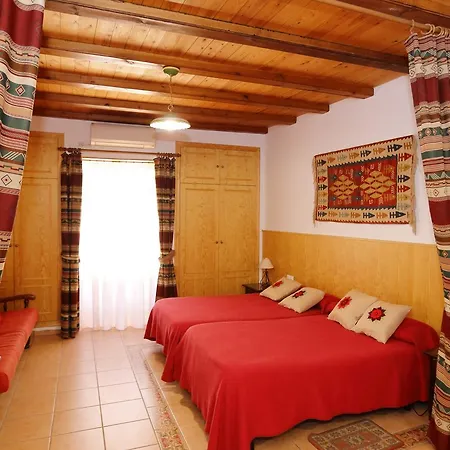 Casa rural Ca Miquelet - Turistrat *